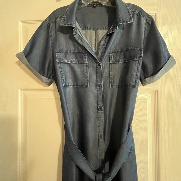 🦋Blue Jean Dress - Picture 3 of 7